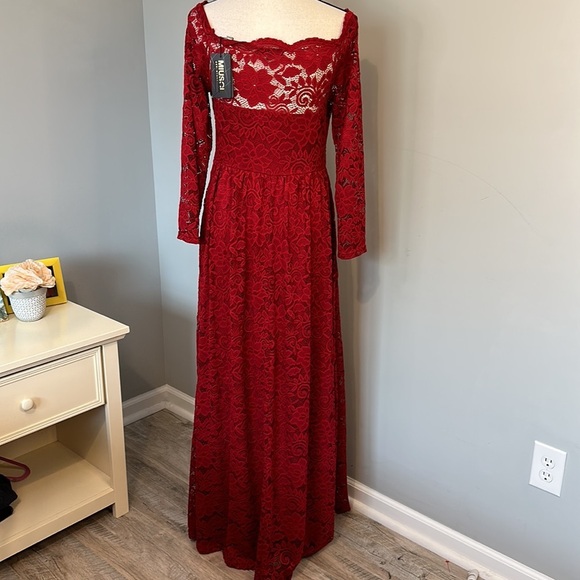 Elegant Red Lace Long Sleeve Full Length Maxi Formal Dress NWT - Picture 5 of 13